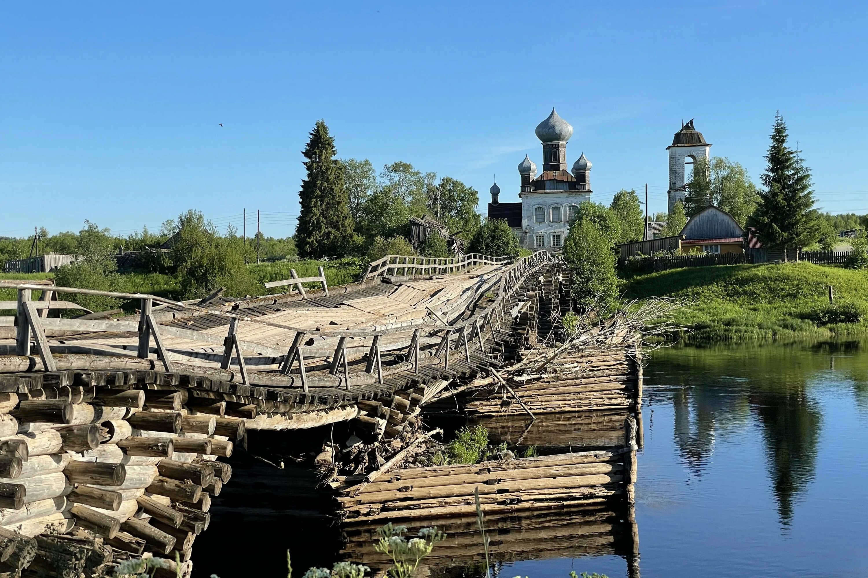 Каргополь Архангельская область. Каргополь набережная Родник. Каргополь набережная. Набережная в городе Каргополь. Погода в каргополе норвежский сайт на 10