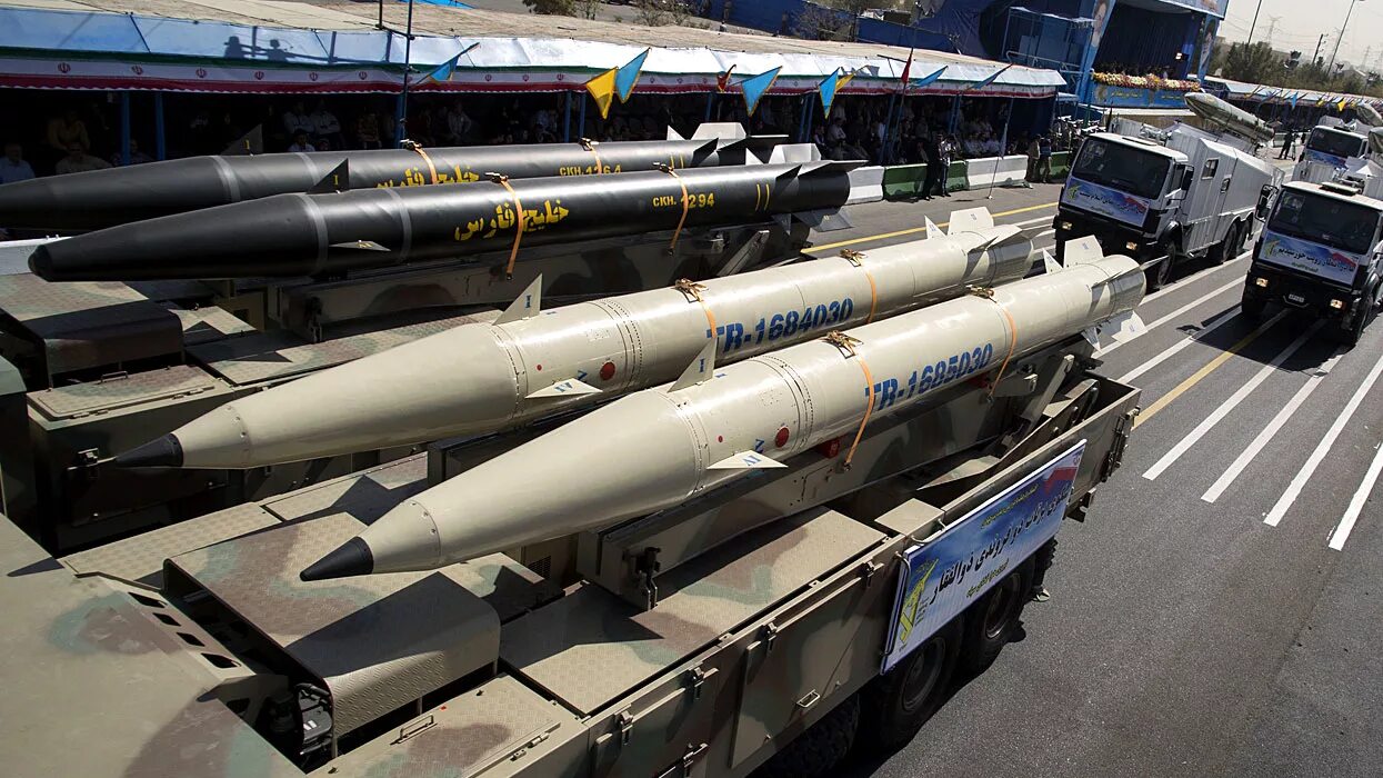 Есть ли атомное оружие у ирана. Тактическая ракета Иран. Иран баллистические ракеты Zolfaghar.. Ракета Шехаб-1 Иран. Иранские баллистические ракетные комплексы Триумф.