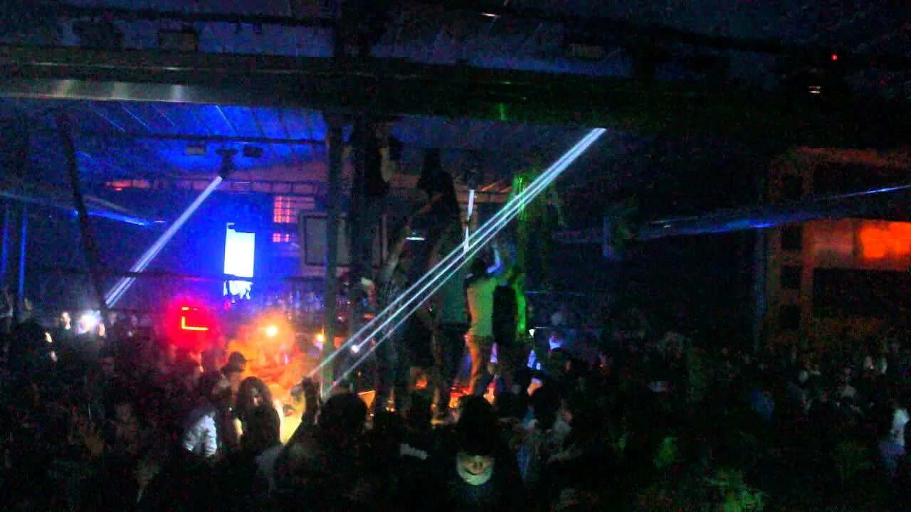 222 club. 222 club. 222 club. 222 club. Marshall на концерте.