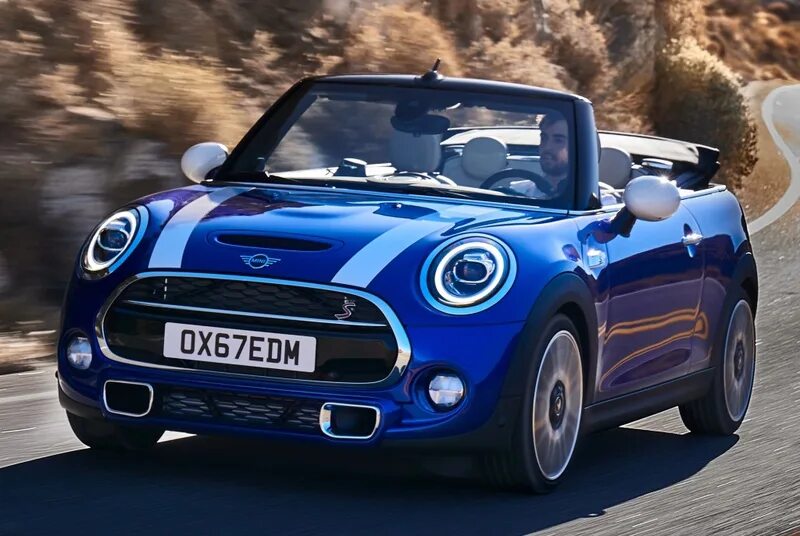 Mini cooper s 2024. Mazda 3 hatchback 2012. Auto obzor. Мини купер кабриолет. Обзор авто.