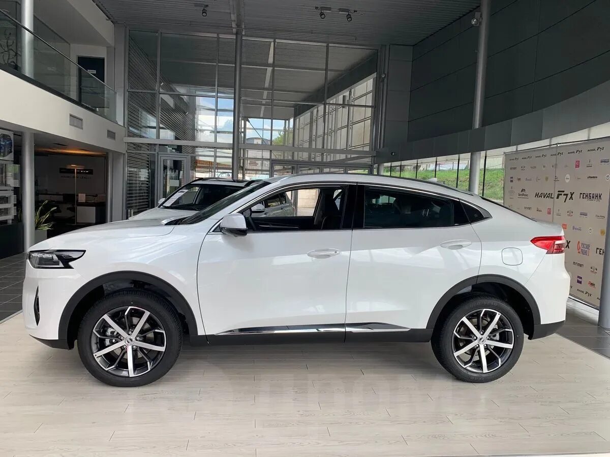 Хавал ф7 дилер в нижнем новгороде. Haval f7x белый. хавал ф7 белый перламутр. haval f7 белый перламутр. haval f7x 2025.