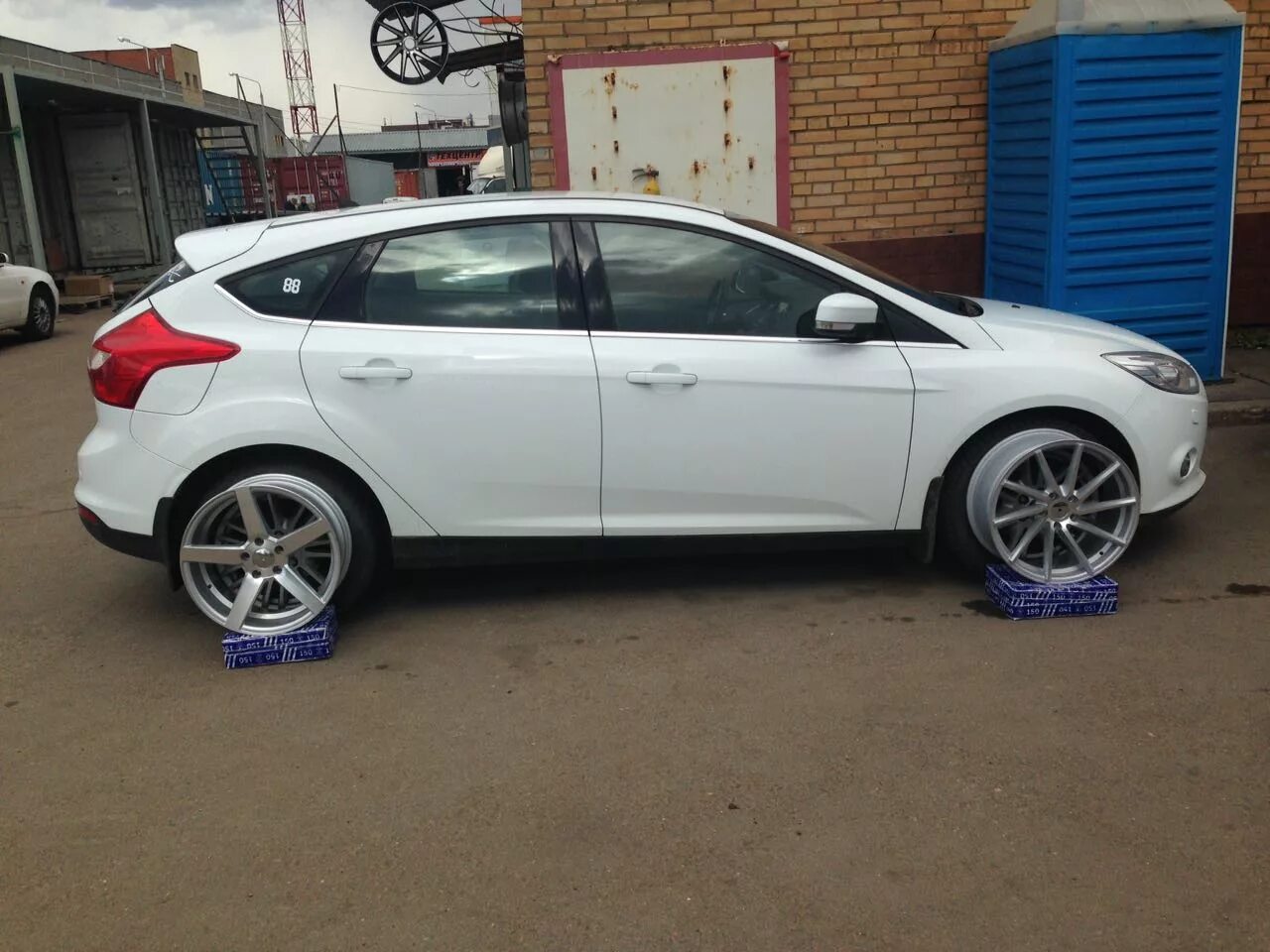Диски ST - Ford Focus III Hatchback, 2 л, 2012 года колёсные диски DRIVE2