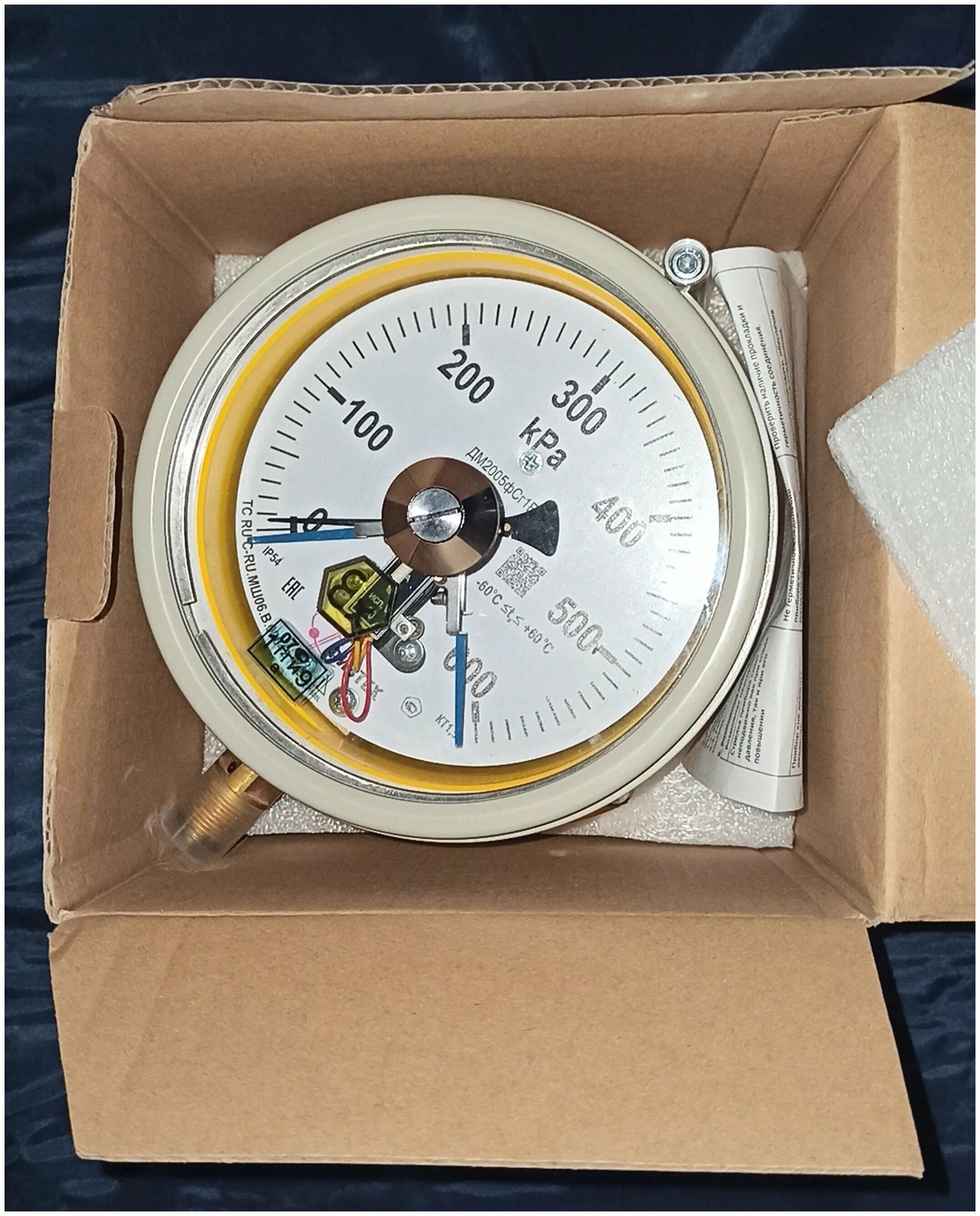 Манометр дм 2005. Манометр дм 2005. Дм 2005сг манометр электроконтактный. Дм2005ф манометр электроконтактный подключение. Дм2005сгу2.