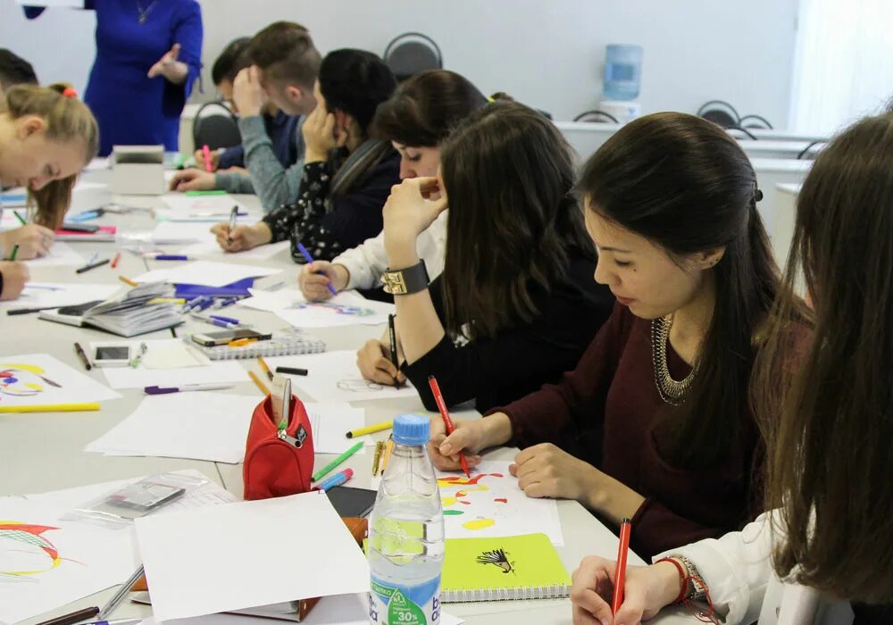 Специальности программиста. Информационные системы и программирование специальность. Колледж по программированию. Информационные системы и программирование квалификация. Экзамен программирование.