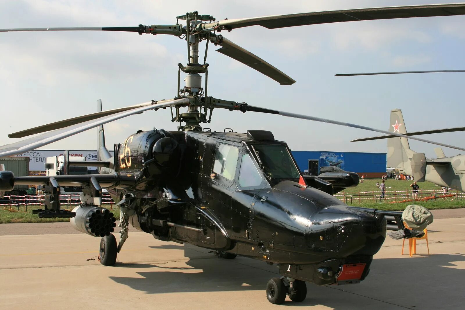 Новые вертолеты россии. Вертолёт Аллигатор ка-52 кабина. Вертолет бразильский HB-250b Эскило. Ка-52к Катран. Ка-50 Аллигатор.