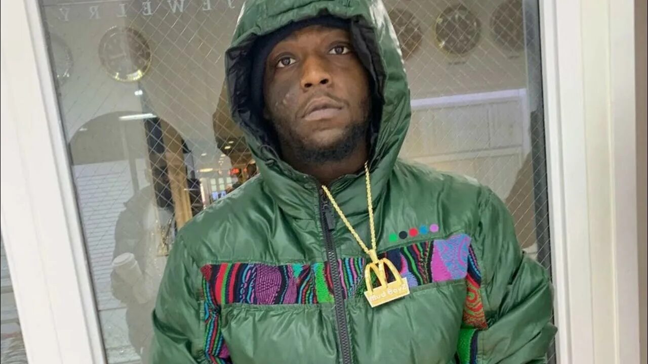 Рэпер rio da yung. Yn jay репер. Da yung. Rio детройт. Rio рэпер.