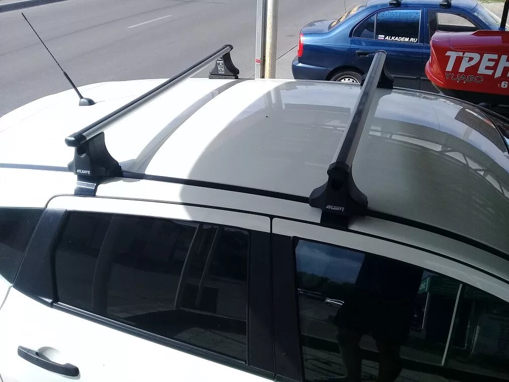 Автобокс terra drive 480 nissan qashqai jj10. Thule motion 200. Багажник lux ниссан кашкай j10. Установка багажника кашкай. Багажник на крышу ниссан кашкай j10.