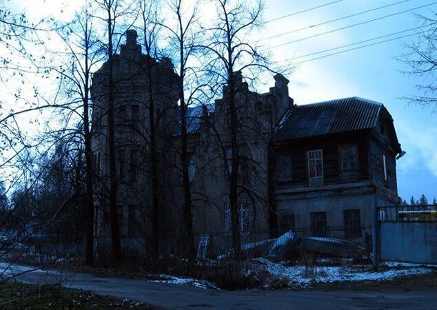Сын переселенцев из затопленного города установил в Конаково памятник Корчеве Тв