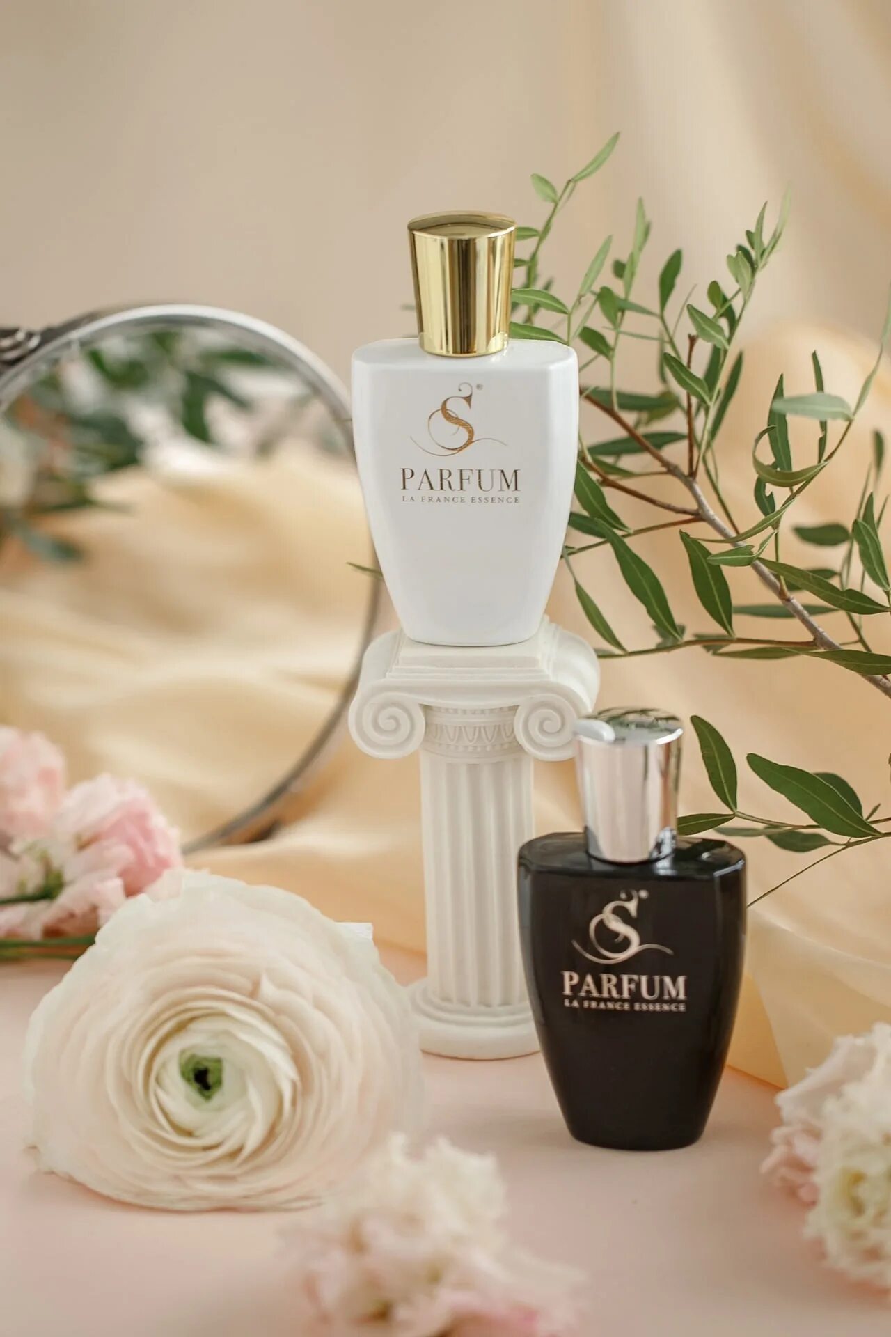 Духи f4 s Parfum. S Parfum&Cosmetics аромат f2. Туалетная вода s Parfum s7. La France Essence Parfum s черный.