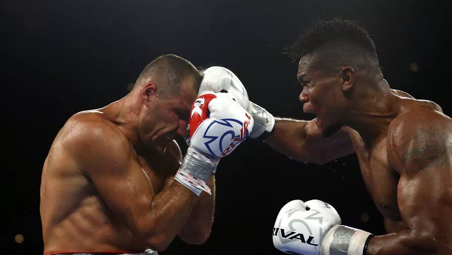 Битва реванш 2 03. Бой с тенью 2 реванш. Битва реванш 2 03. Энтони ярд. Боксёр сардар камилов.