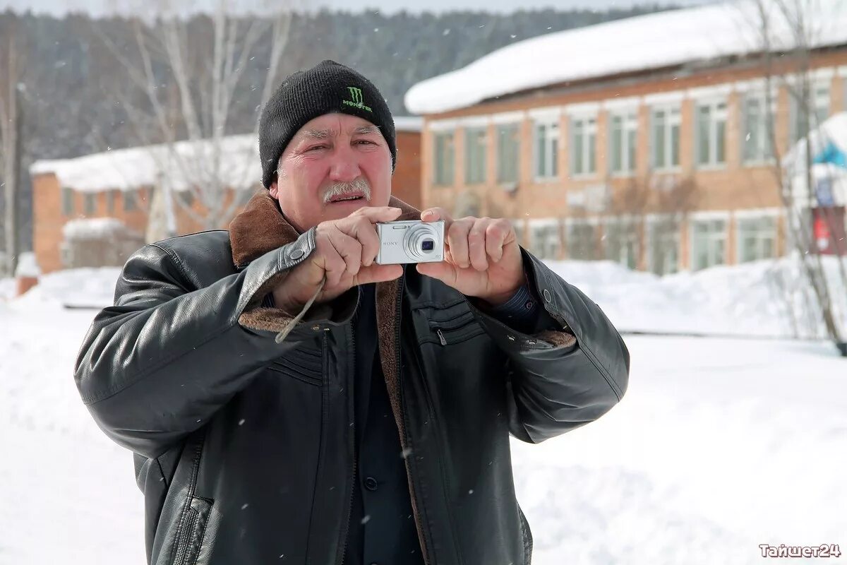 проживанием. требуется сторож охранник. александр терских подсинее. сторож охранник вахтер на avito. сожгли в кооперативе в иркутске.