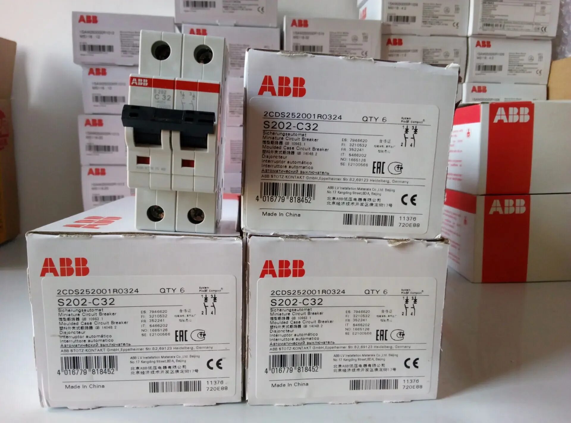 S 202 p. Abb s202. автоматический выключатель abb s202. abb s202 c32. abb mcb-01.