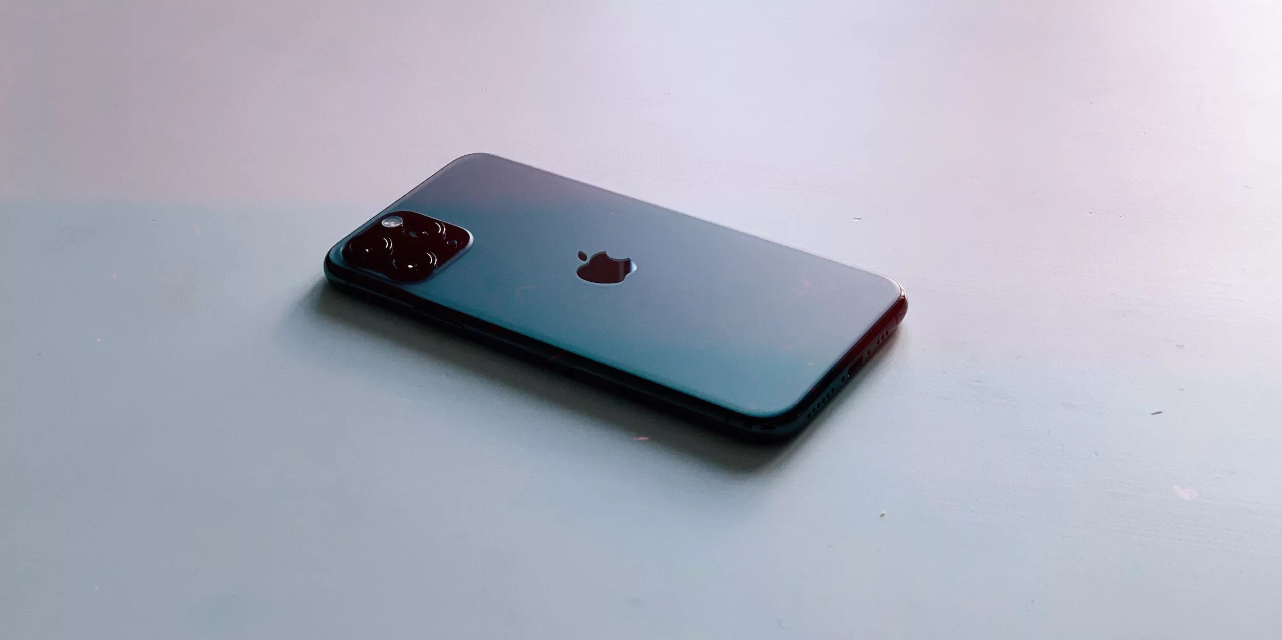 Айфон 11 томск. Айфон 11 про Space Gray. Iphone 11 Pro 64gb Space Gray. Iphone 13 Pro. Айфон 12 на столе.