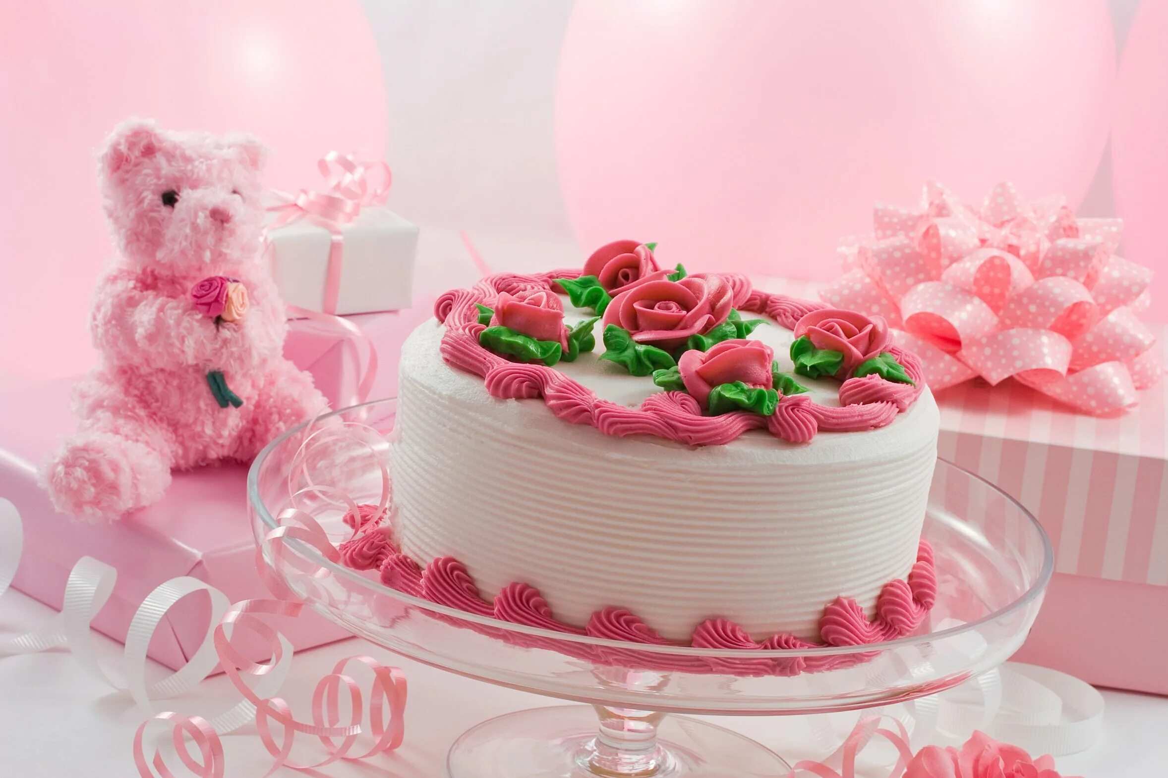 Торт с днем рождения!. Открытка с днём рождения тортик. С днем рождения торт и цветы. Торт с днём рождения картинки.