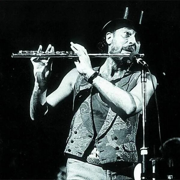 Jethro tull christmas. Ian anderson jethro tull. jethro tull &quot;a&quot;. rupi&#039;s dance иэн андерсон. jethro tull 1984.