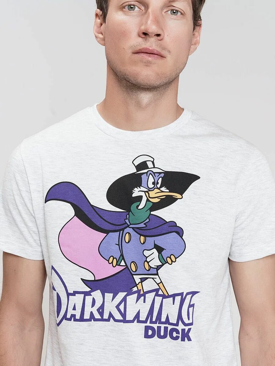 Твое дисней. Darkwing Duck футболка. Футболка твое Дисней. Футболка твое черный плащ. Футболки 90х Дисней.