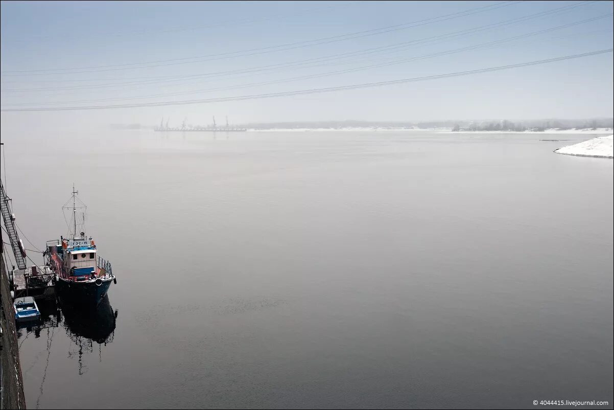 Воткинская ГЭС Кама. Воткинское водохранилище. Воткинское водохранилище зимой. Водохранилище Воткинской ГЭС.