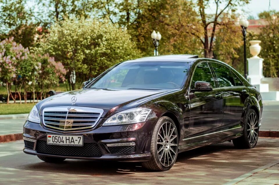 Mercedes-Benz s-class w221. S class 221. Mercedes Benz s class 221. Mercedes Benz s class w221 Red.