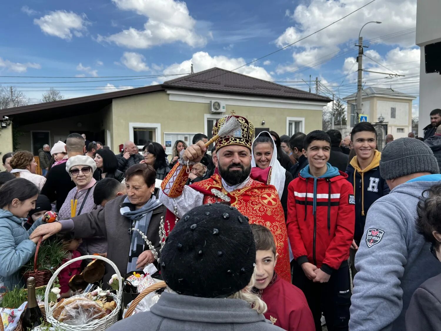 Армяне пасха. Армения Пасха церкви. Пасха храм. Армянская Пасха. Пасха в 2024 году в Армении.