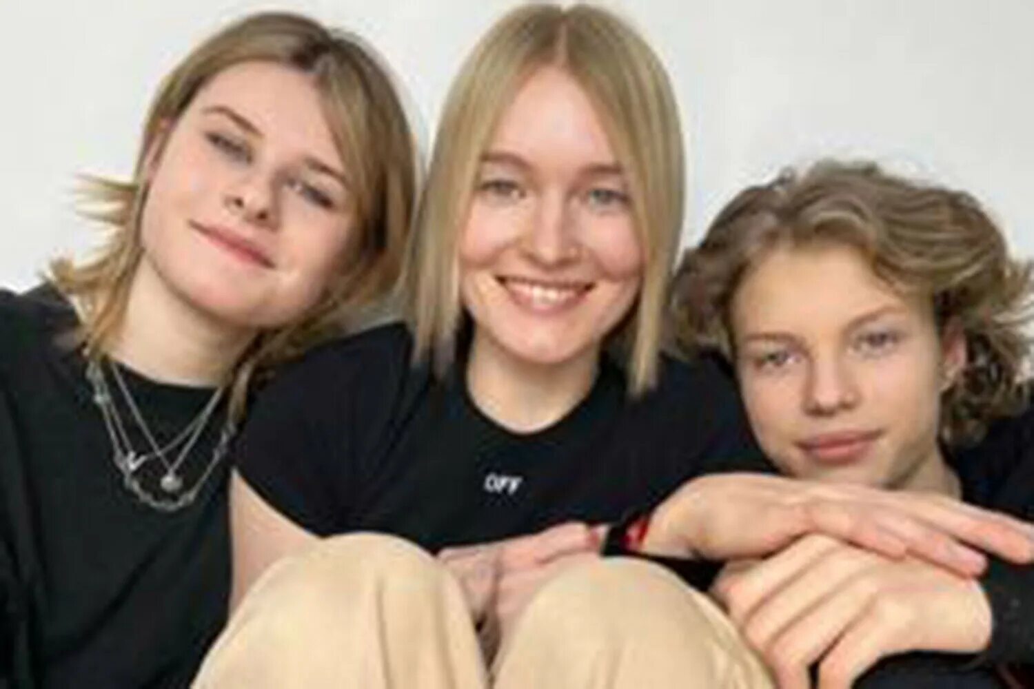 Виктория толстоганова. Виктория толстоганова дочь. Дети толстоганова виктория толстоганова. Виктория толстоганова дети. Виктория толстоганова и кузичев.