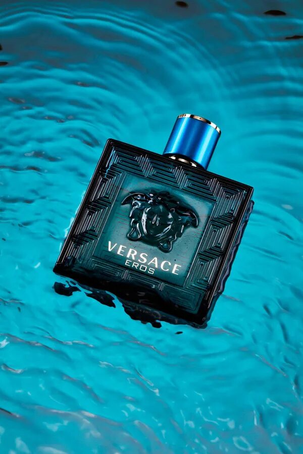 Туалетная вода versace eros. Versace Eros туалетная вода мужская 100м. Versace Eros туалетная вода 100 мл. Versace Eros туалетка мужская туалетная. Версаче Эрос мужские пирамида.