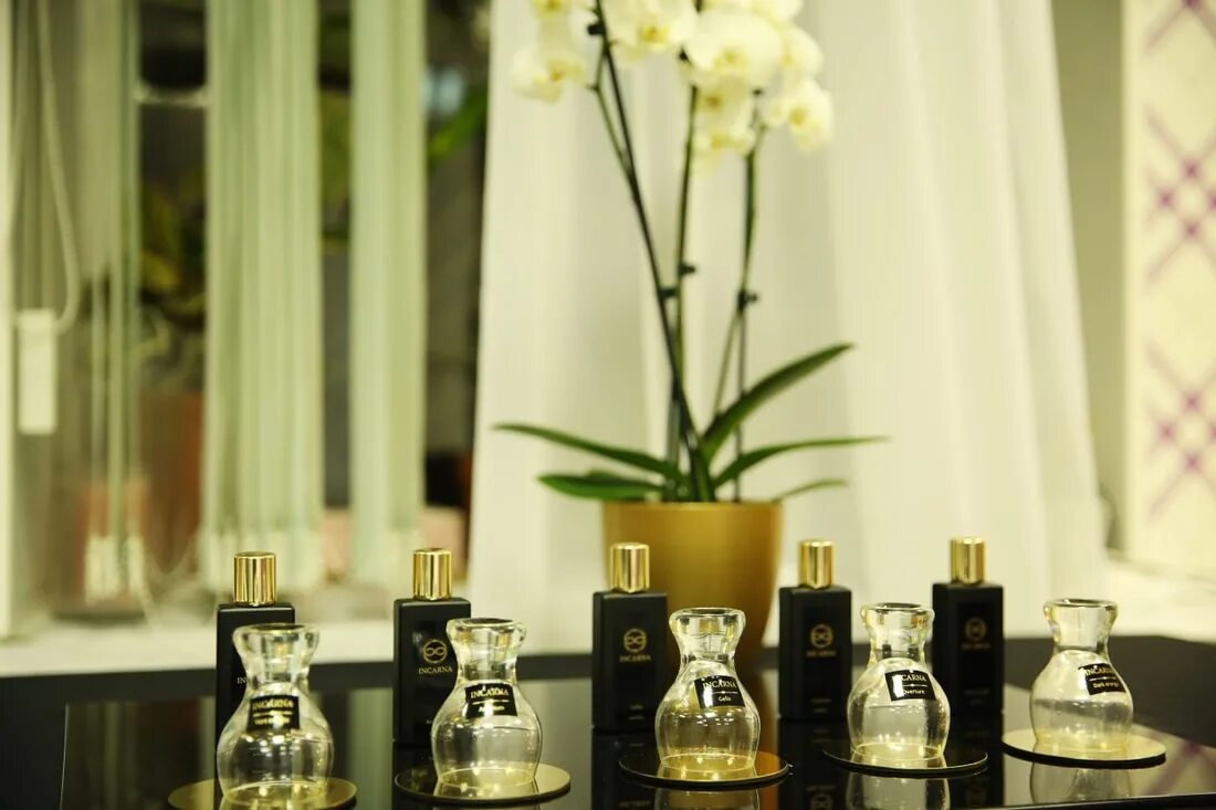 Vert insight incarna parfums. Гурманика в парфюмерии. американские парфюмерные сообщества. nymph incarna parfums. incarna parfums molitva, парфюмер наталья витковская фото.