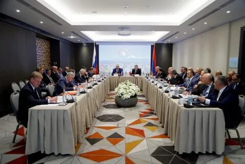 Объединение в собрании