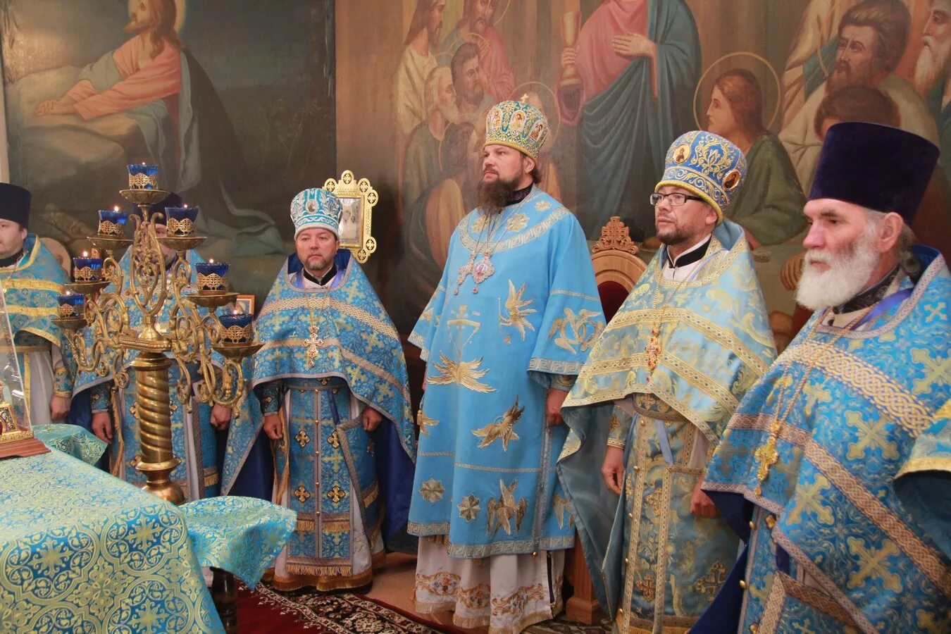 служба в церкви сыктывкар