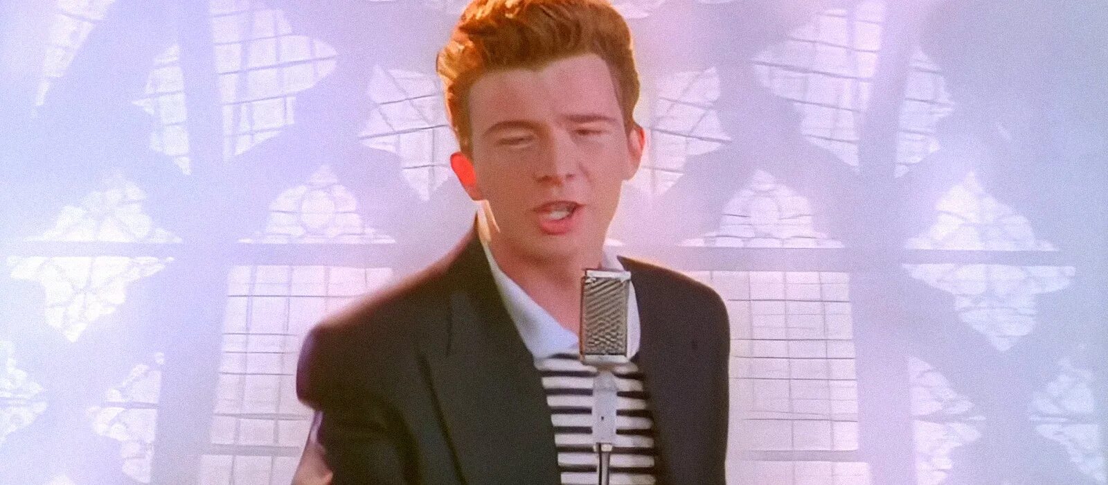 Never gonna give u up. Rick Astley. Rick Astley 2023. Рик Эстли never give. Рик Астлей 2022.
