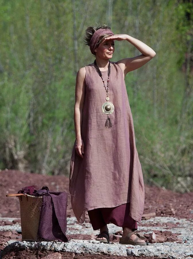 Модные льняные платья. Сарафан в стиле бохо. Лена бохо. Kayros бохо платье. Платье из льна в стиле бохо.
