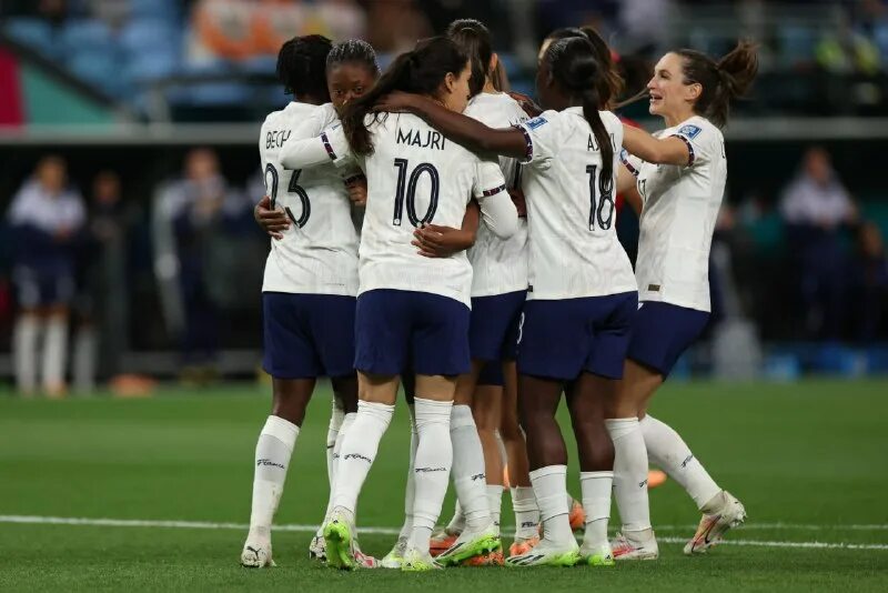 сборная франции 2022. женский футбол. сборная франции по футболу женщины. чемпионат франции женщины. исландия женщины.