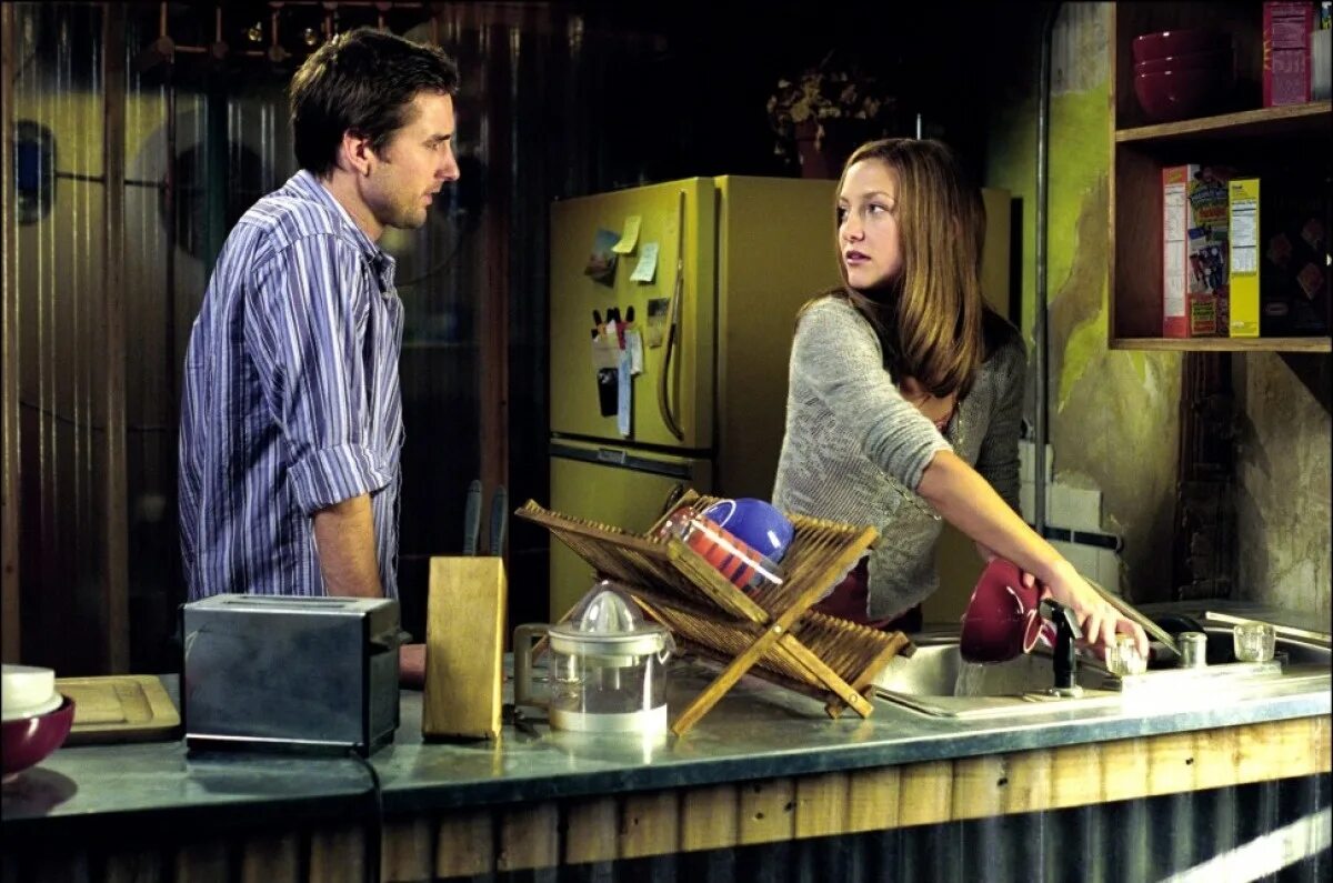 Alex things to do. Алекс лоутер последняя дуэль. Alex things to do. Man standing in canyon. Alex things to do.