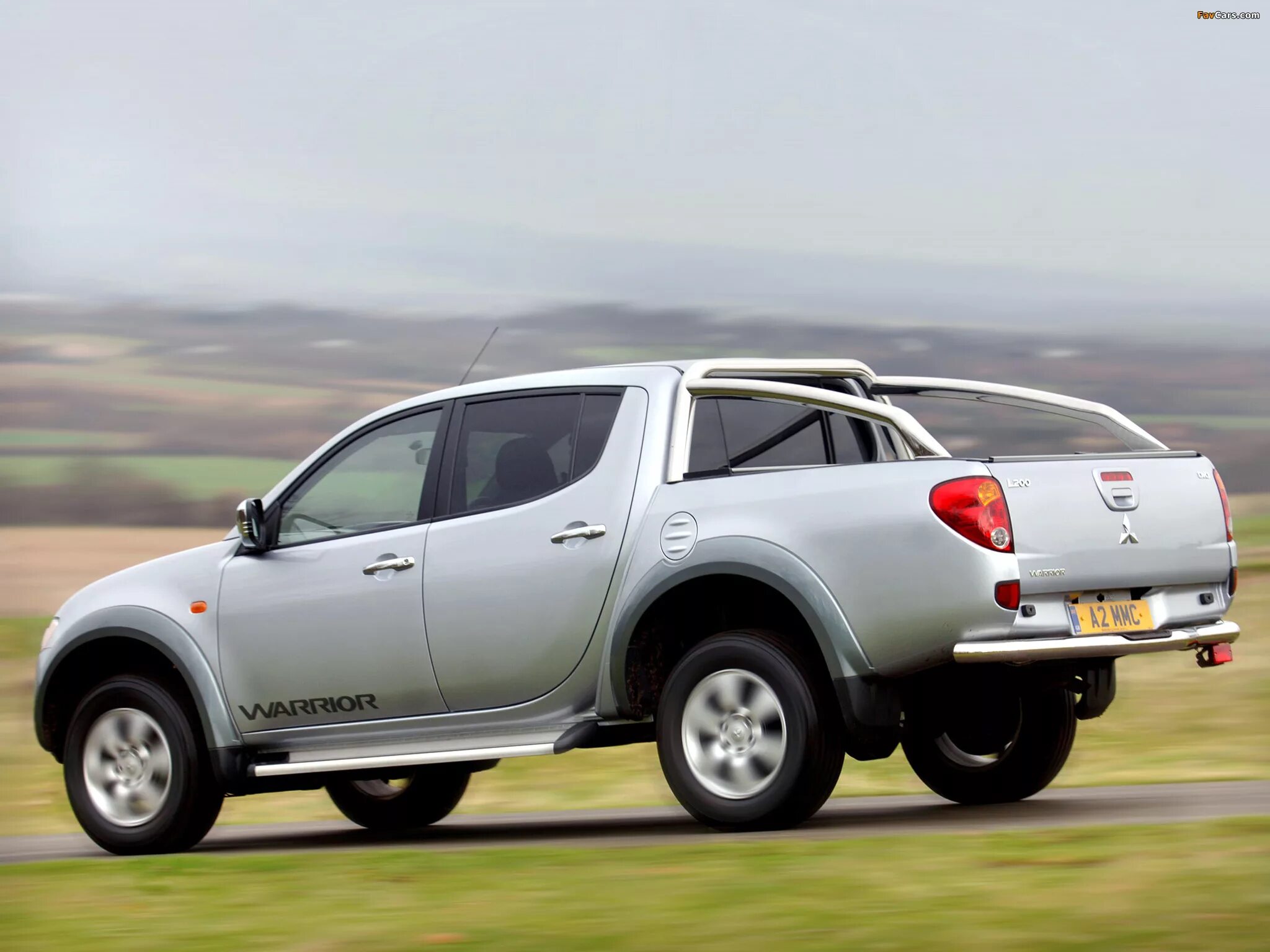 Автомобиль л 200. Мицубиси л200 2006. Mitsubishi l200 Double Cab. Mitsubishi l200 2006 года. Mitsubishi l200 Warrior..