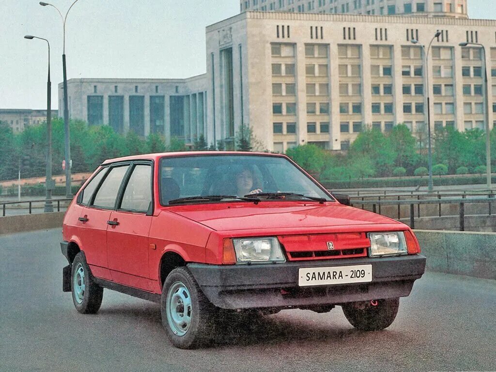 Ваз 2109 одиссей. Ваз 2109 1987 года. Ваз 2109 1986. Ваз 2109 новая. Ваз-2109 «спутник».