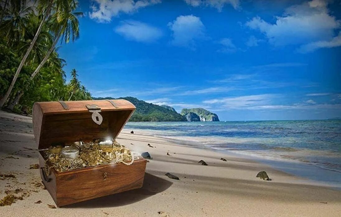 Summer treasure. Остров сокровищ. Остров с сундуком. Сундук с золотом на острове. Пиратские сокровища.