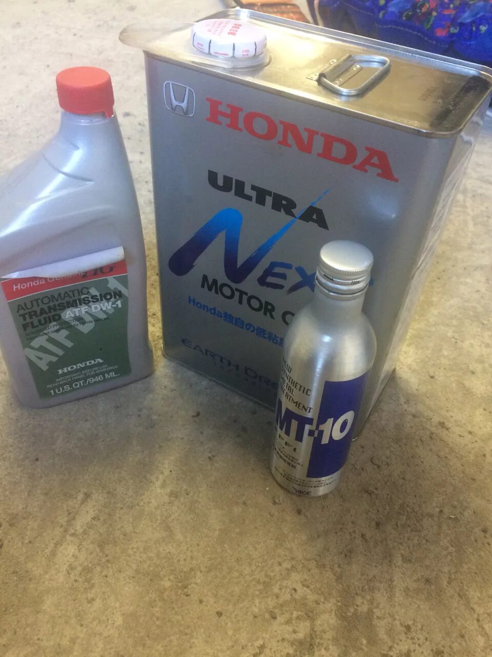 Моторное масло для хонда фит 1. Honda cvt hmmf. Масло хонда везел гибрид. Моторное масло для хонда фит 1. Моторное масло honda ultra leo api sn sae 0w-20 (4л).
