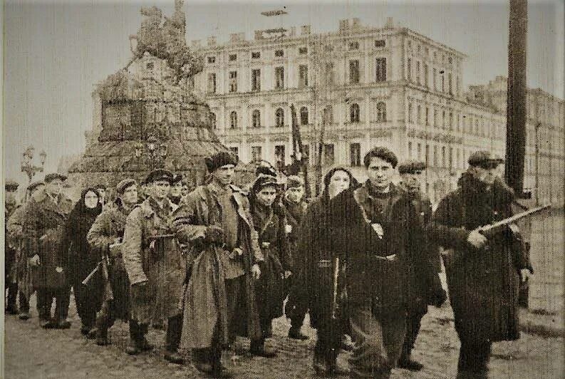 Освобождение столицы Украины Киева (6 ноября 1943 г.). 6 Ноября 1943 г. Киев освобожден от немецко-фашистских оккупантов. Освобождение Киева 6 ноября 1943. Киев 6 ноября 1943. Освобождение украины от фашистских захватчиков