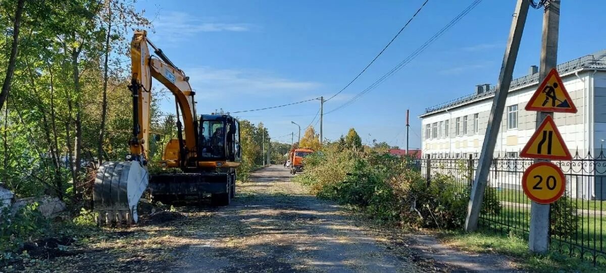 Поселок Кшенский Курская область. Кшенский улица Заводская. Дороги поселка Кшенский. Поселок Кшенский застройка.