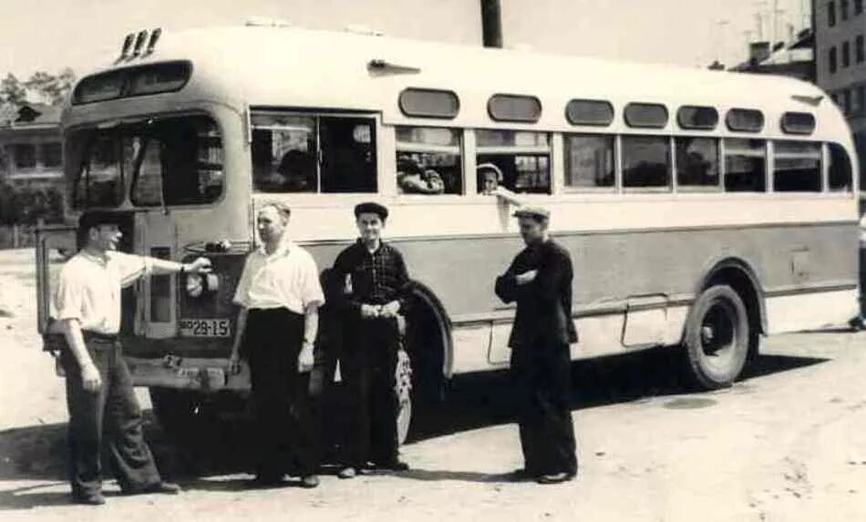 Лаз 695 припять 1986. Автобус мострансавто. Московская автоколонна. Лаз 695 чернобыль. Московская автоколонна.