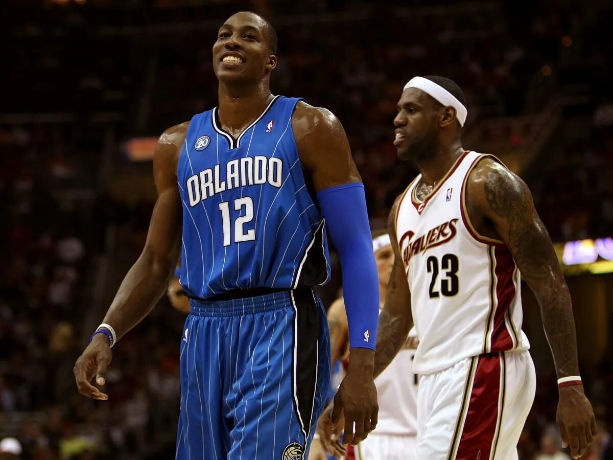 Бесплатный нба. Dwight Howard LEBRON James. Дуайт Ховард с Леброном. James and Howard NBA.