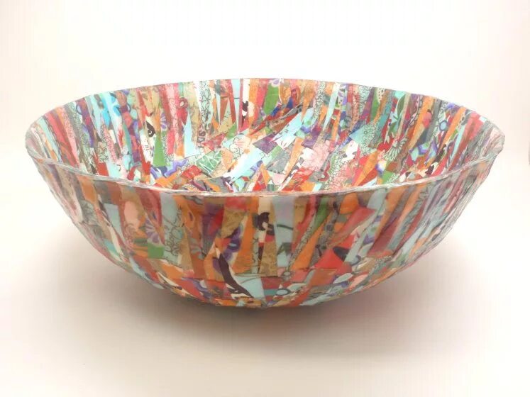 Папье маше тарелочка. Папье маше тарелка. Тарелочки из папье маше. Тарелка из папье маше. Роспись тарелочки.