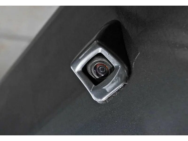Камера тойота хайлюкс. Toyota hilux surf 130 дверь задка. 86790-0t010. Тойота хайлюкс задний бампер силовой. Камера заднего хода на hilux surf.