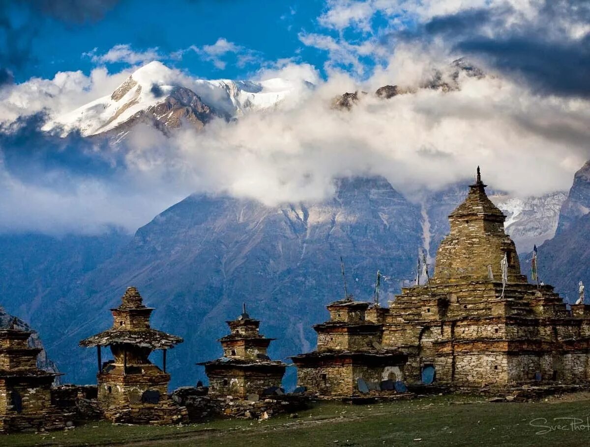 Тибет значение. Тибет значение. Дворец мандала ямантаки. Древняя буддистская мандала. Мандала янтра ом.