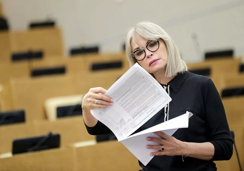 белых и в депутат госдумы. государственная дума белых. первое заседание госдумы россии 1994. государственная дума белых. государственная дума белых.