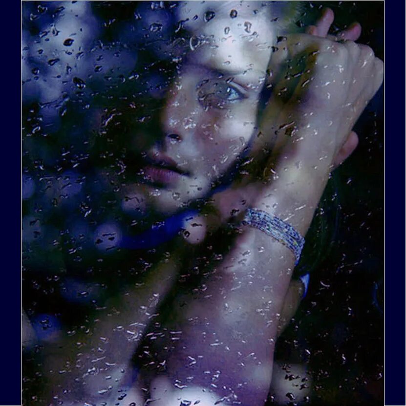 Трепещущее душу. Объятия с пустотой. Трепещущее душу. Сердце в пламени. Слёзы в дожде.