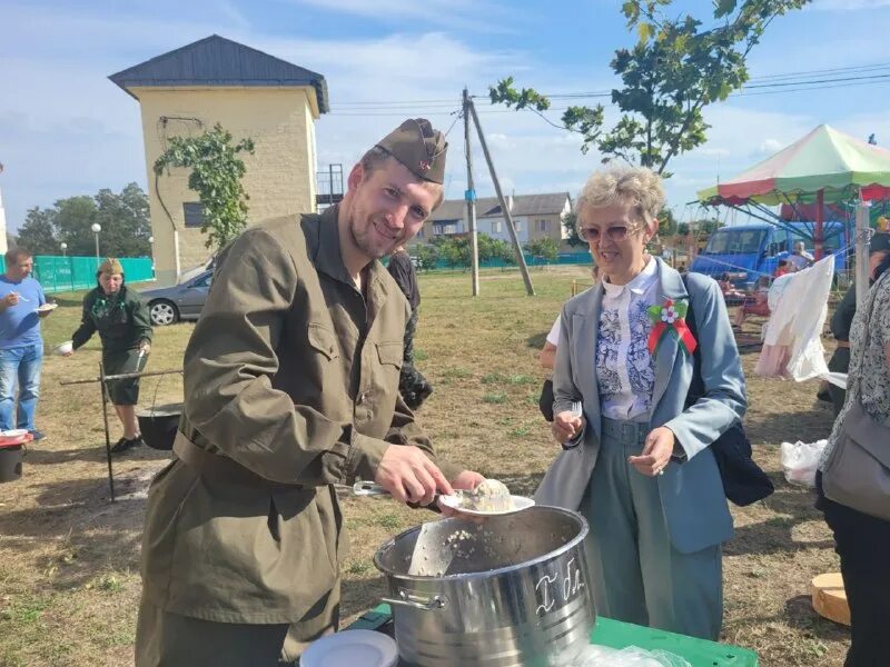 погода в комарине на 10