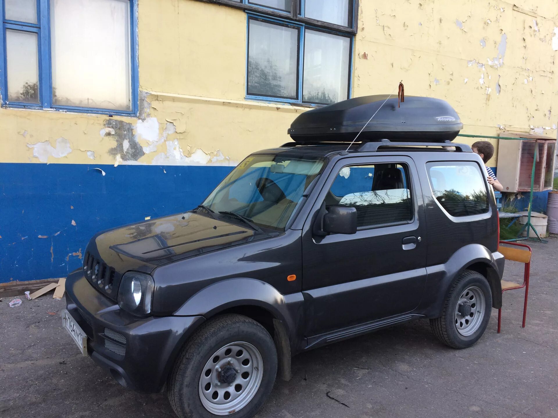 Suzuki jimny багажник на крышу. Suzuki jimny палатка на крышу. Suzuki jimny 2019. Крыша сузуки джимни. Suzuki jimny 2019 багажник.