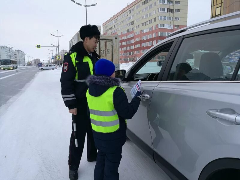 Гибдд новый уренгой график На территории города Новый Уренгой сотрудники ГИБДД и участники автомобильного с
