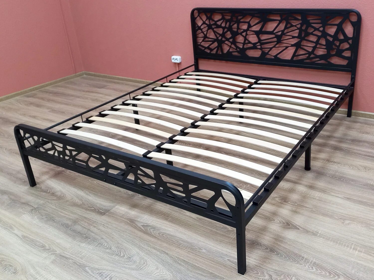 Кровать металлическая 140х200 румба. Кровати кмд. Кровати кмд. Кровать кованная грация 1800*2000. Кровать фортуна 4 лайт.