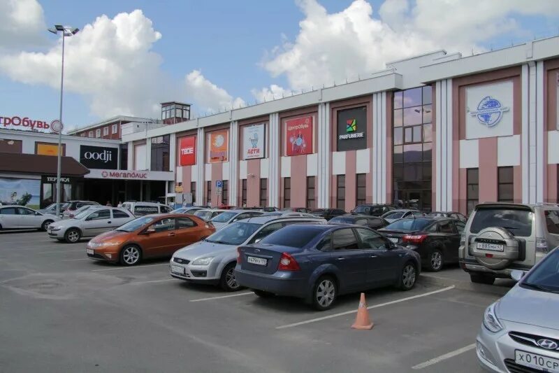 мегаполис гатчина магазины. мегаполис гатчина магазины. мегаполис технопарк 2 этаж магазин купальников. мегаполис гатчина магазины. мегаполис екатеринбург магазины верхней одежды мужской.